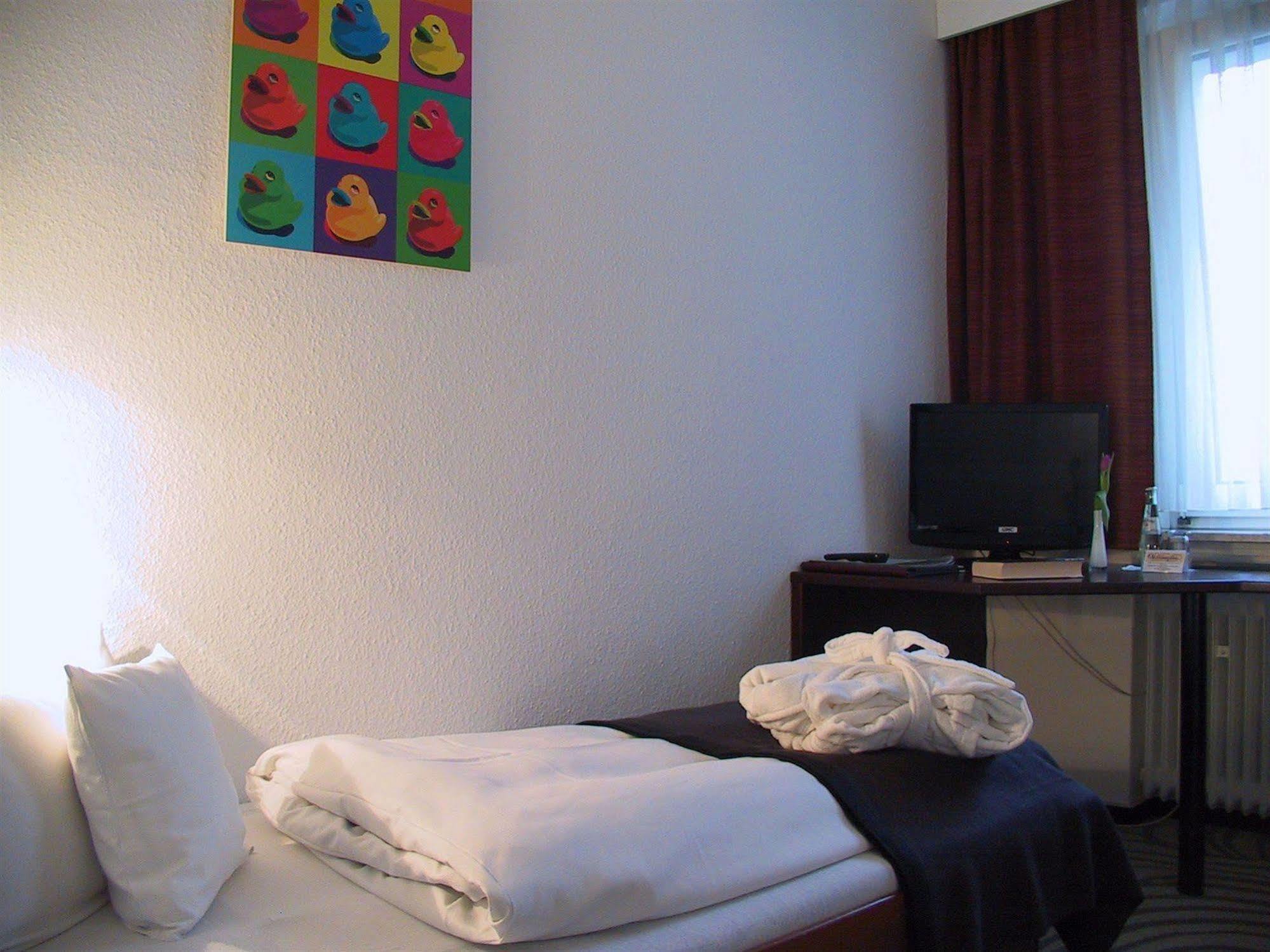 Hotel Atlanta Hannover Exteriör bild