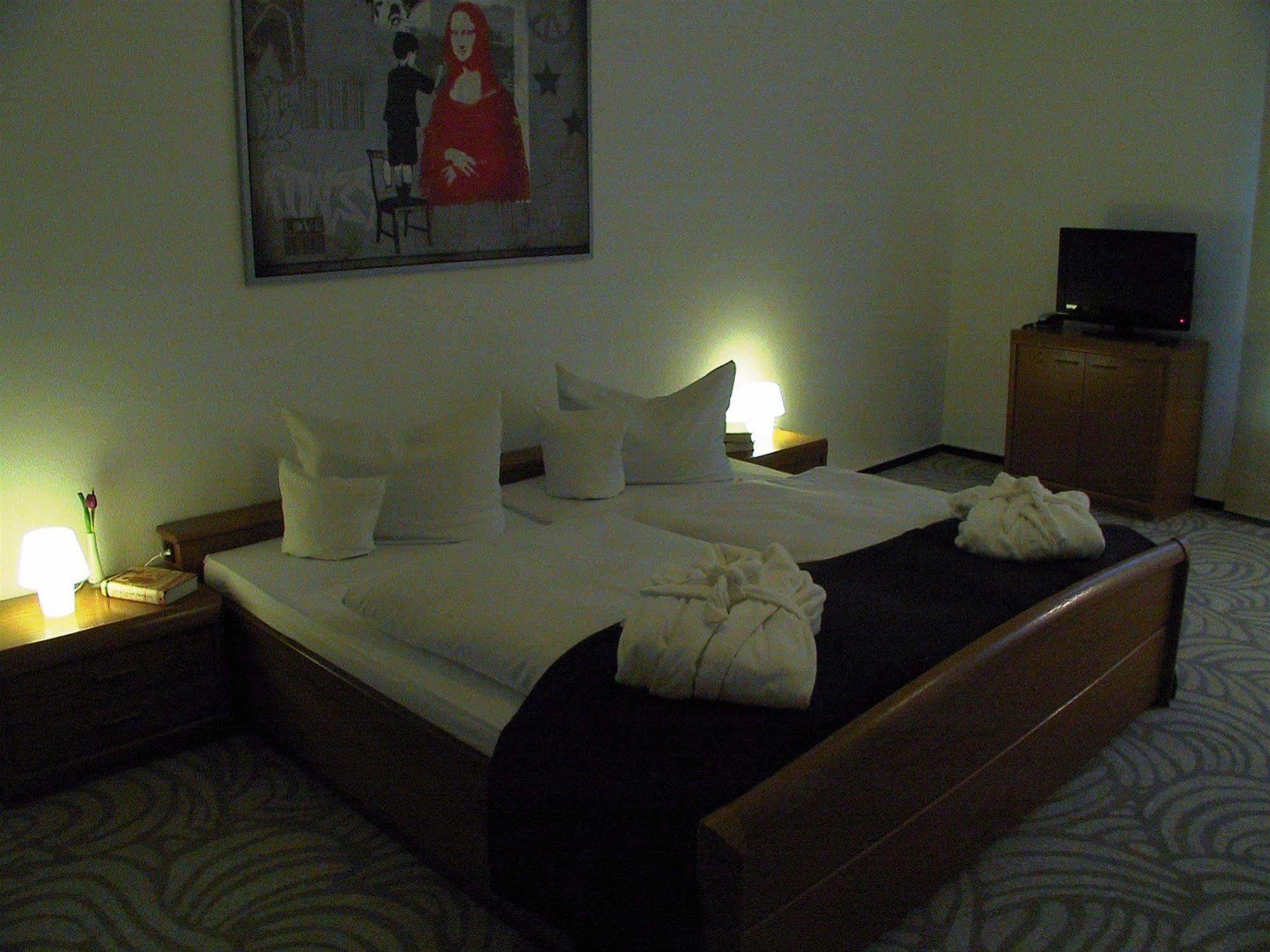 Hotel Atlanta Hannover Exteriör bild